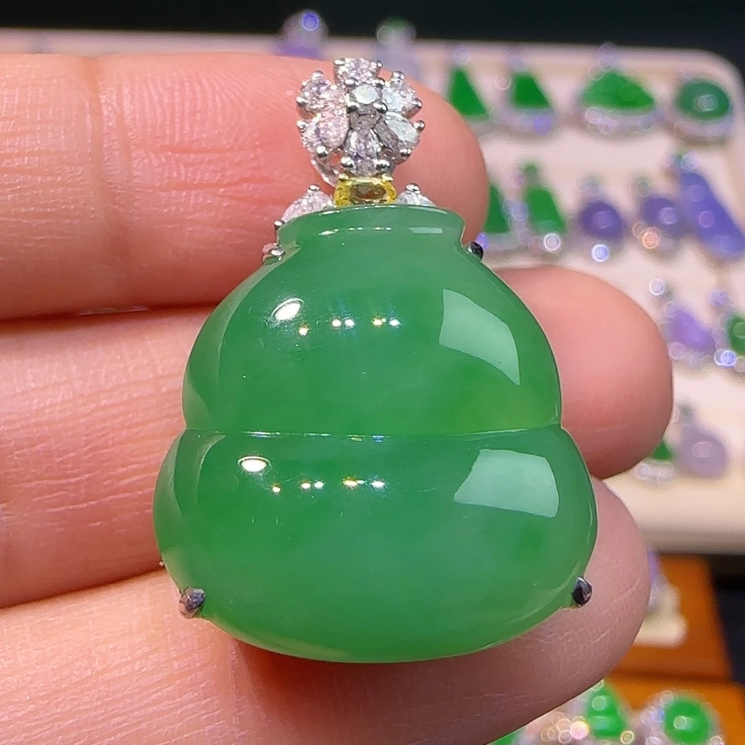 翡翠18K金镶嵌吊坠(不含链)