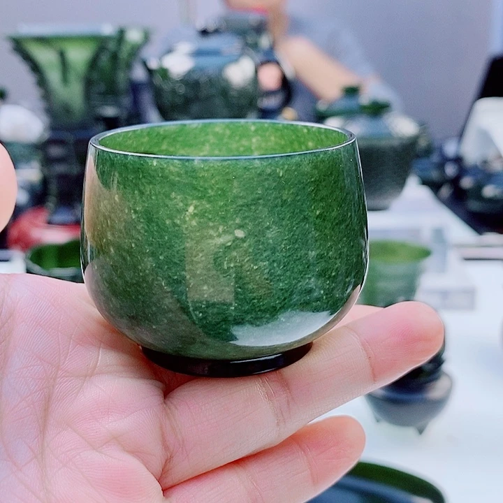 未镶嵌和田玉（青玉）把件