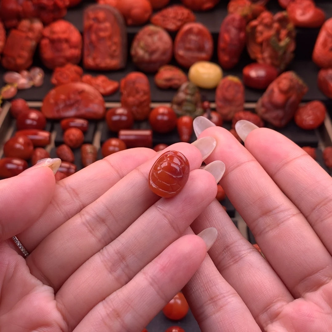 小***砖南红玛瑙未镶嵌原矿富甲13.1mm