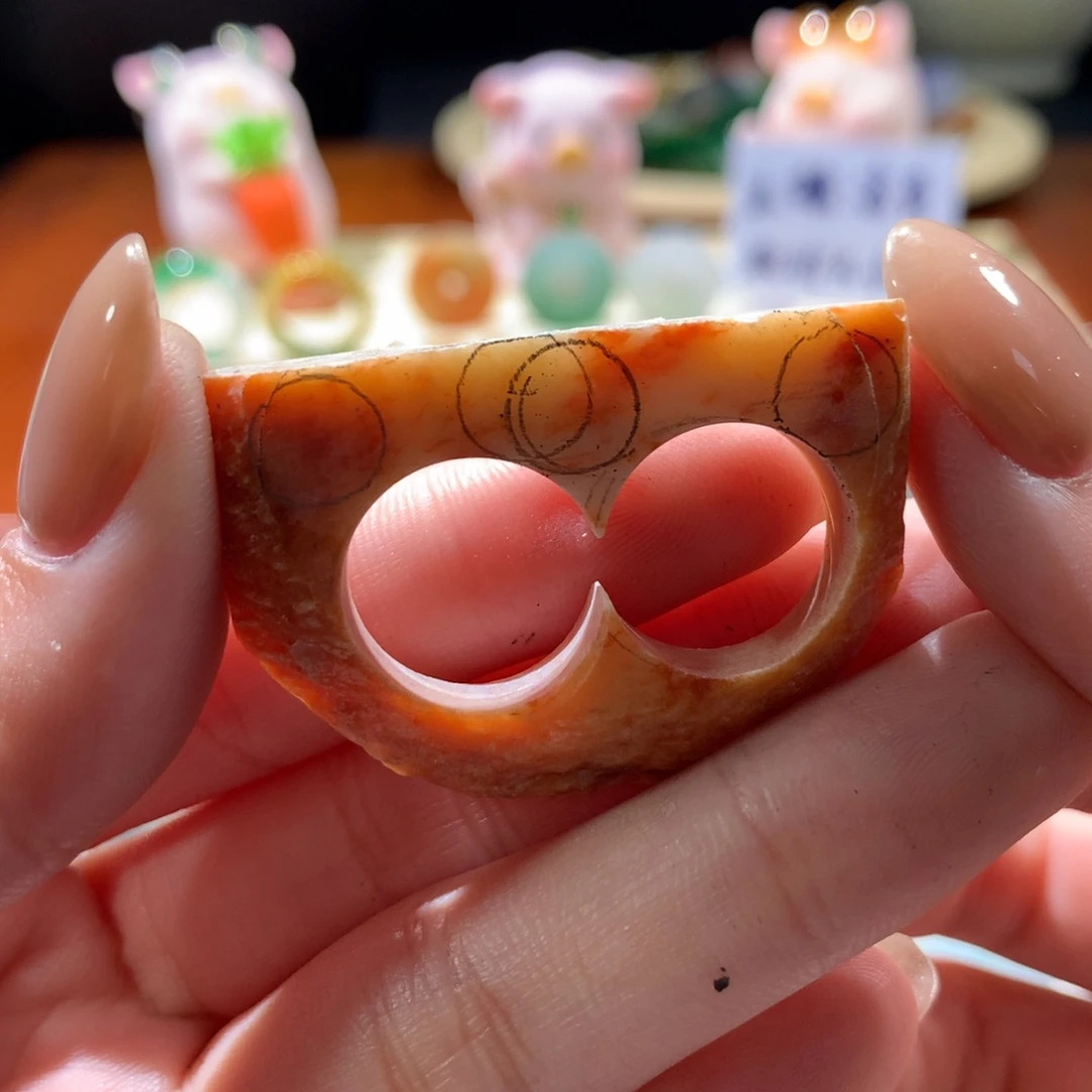未镶嵌定制翡翠幸***边三颗圆珠