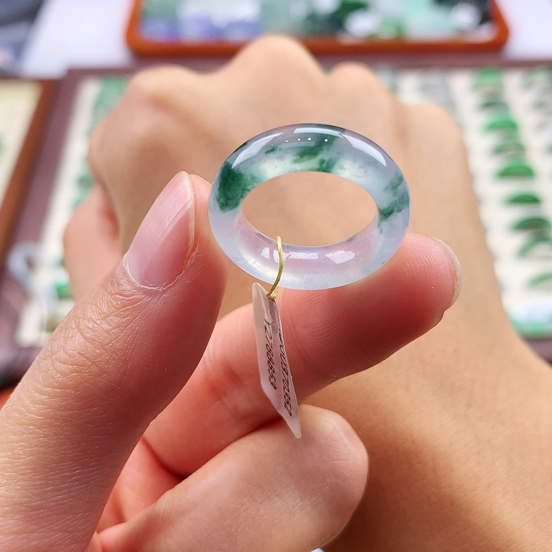 翡翠未镶嵌戒指8号