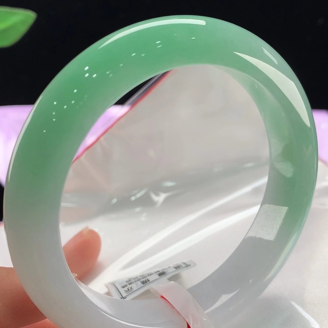 翡翠未镶嵌手镯2095
