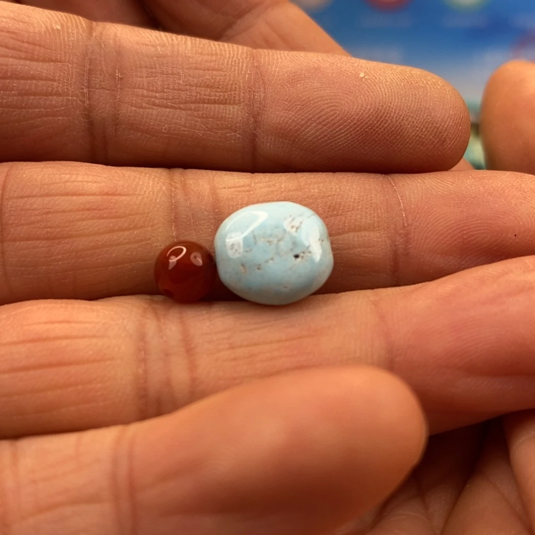 南红玛瑙未镶嵌珠宝奇石