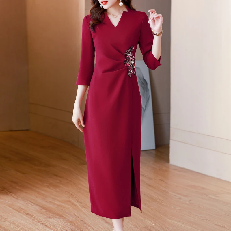 喜婆婆婚宴装酒红色礼服裙2025春季新款时尚复古气质感修身连衣裙