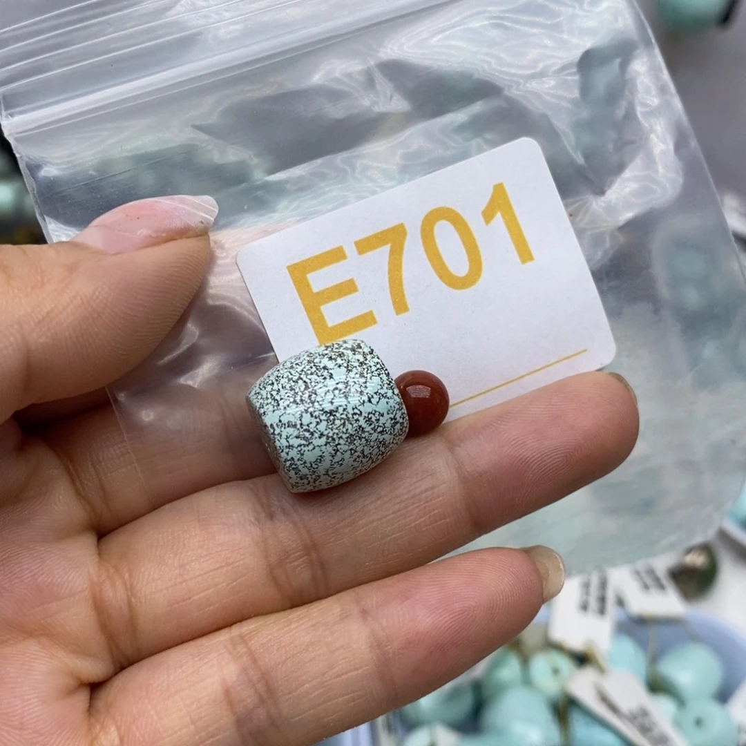 未镶嵌南红玛瑙珠宝奇石