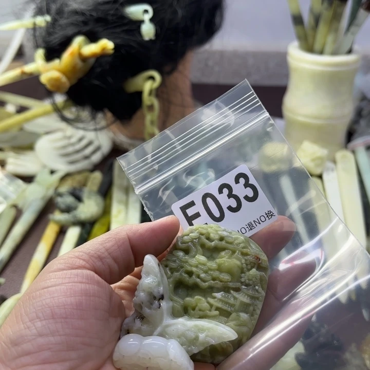 蛇纹石玉发饰合金小***花