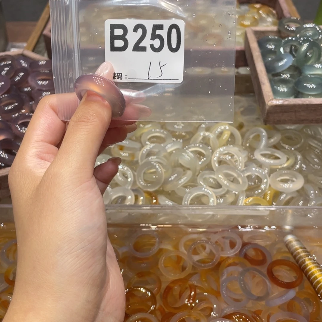 玛瑙/玉髓未镶嵌戒指250