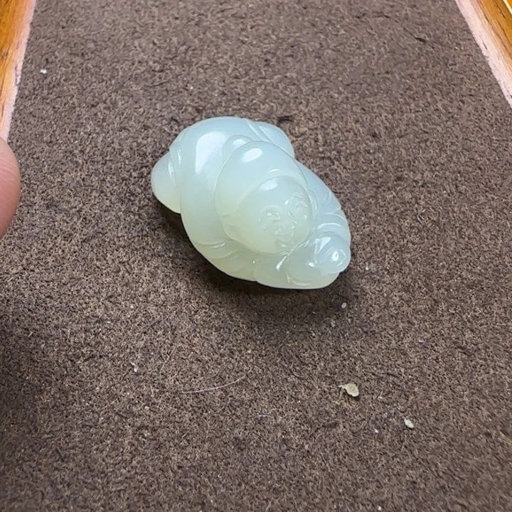 和田玉未镶嵌颈饰定制