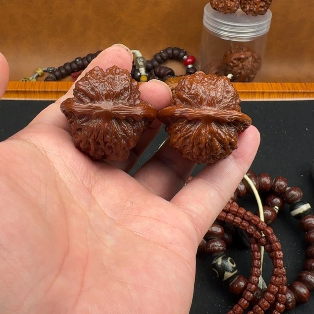 看***输凤眼菩提吊坠麒麟37➕