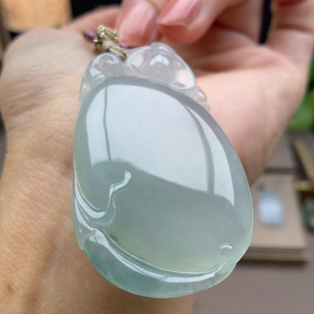 翡翠未镶嵌颈饰吊坠88