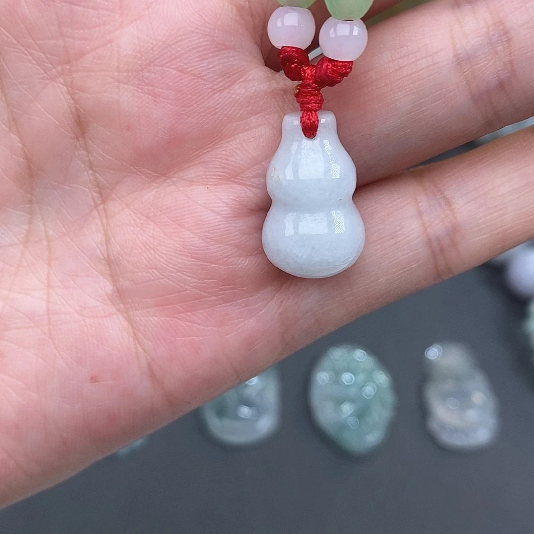 翡翠未镶嵌颈饰12345678