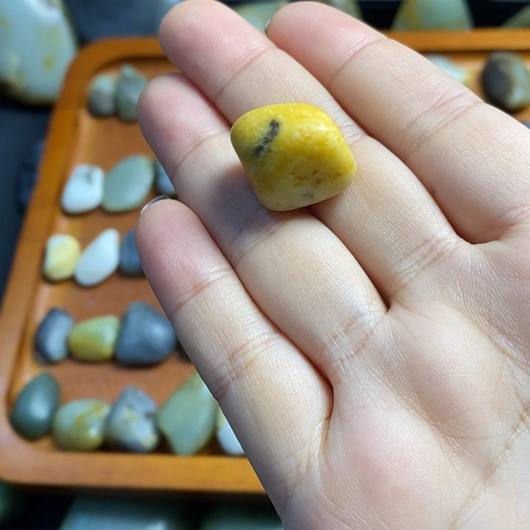 和田玉（糖玉）未镶嵌挂件2
