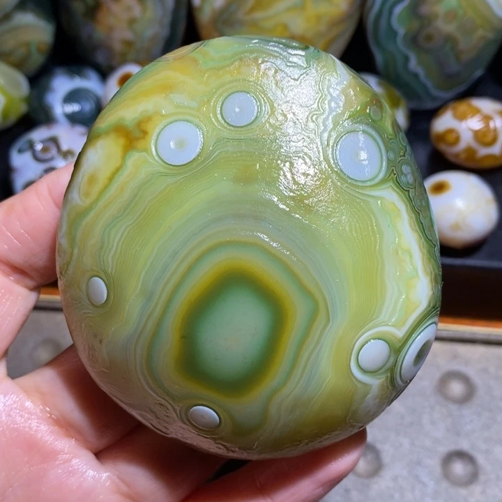 未镶嵌玛瑙/玉髓珠宝半成品152
