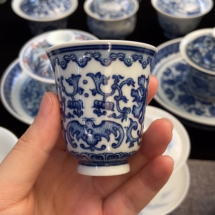 小闻香。。。。。。。。。。。。