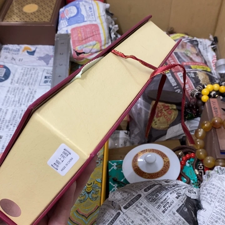 瓷片哈中古工艺品一件