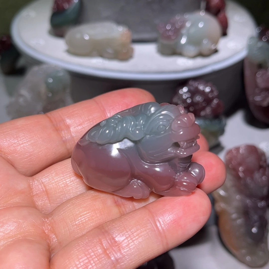 紫***缘玛瑙/玉髓未镶嵌颈饰