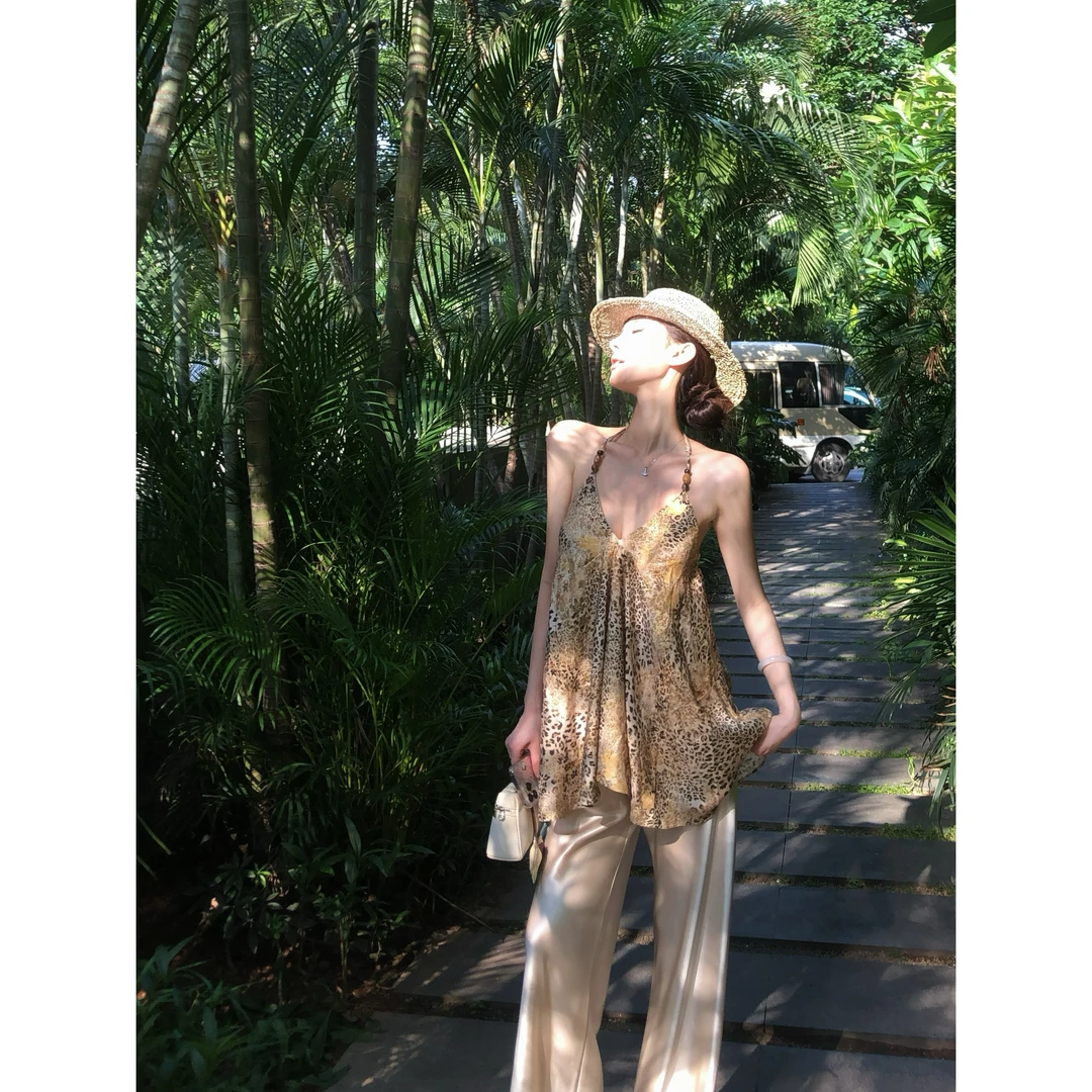 V领豹纹挂脖上衣搭配醋酸阔腿裤女夏套装6268