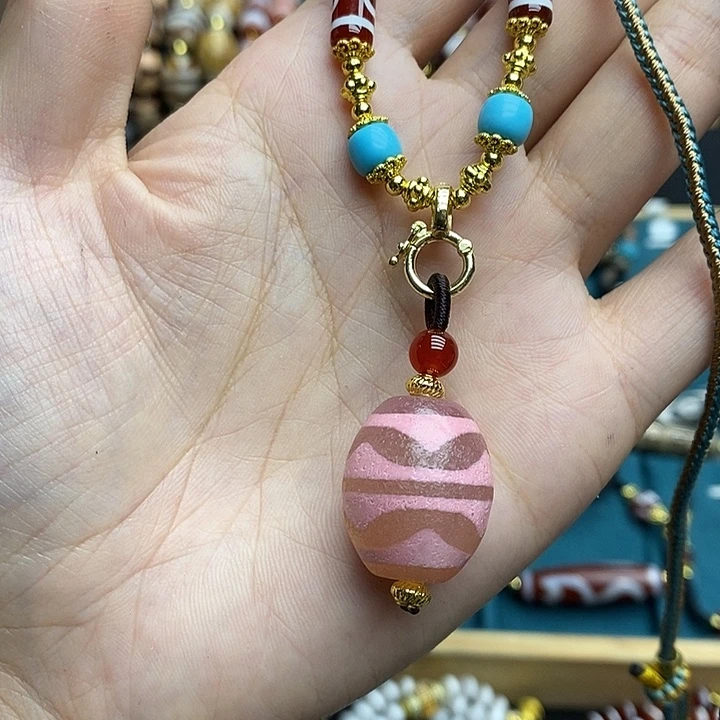 玛瑙/玉髓合金颈饰