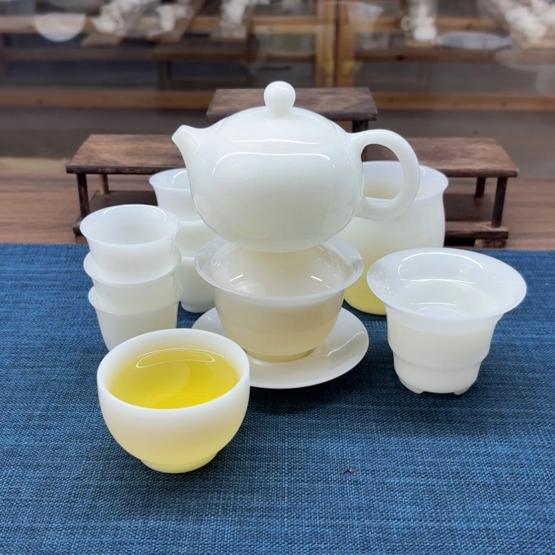 璞玉冰种玉瓷茶具
