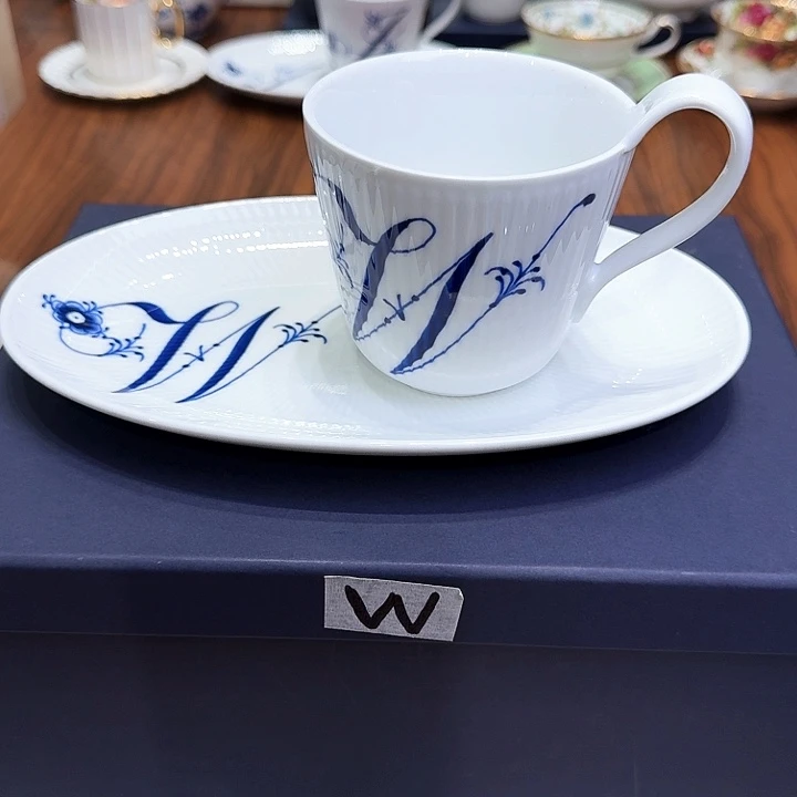 瓷片杯子杯子杯子水杯杯子水杯