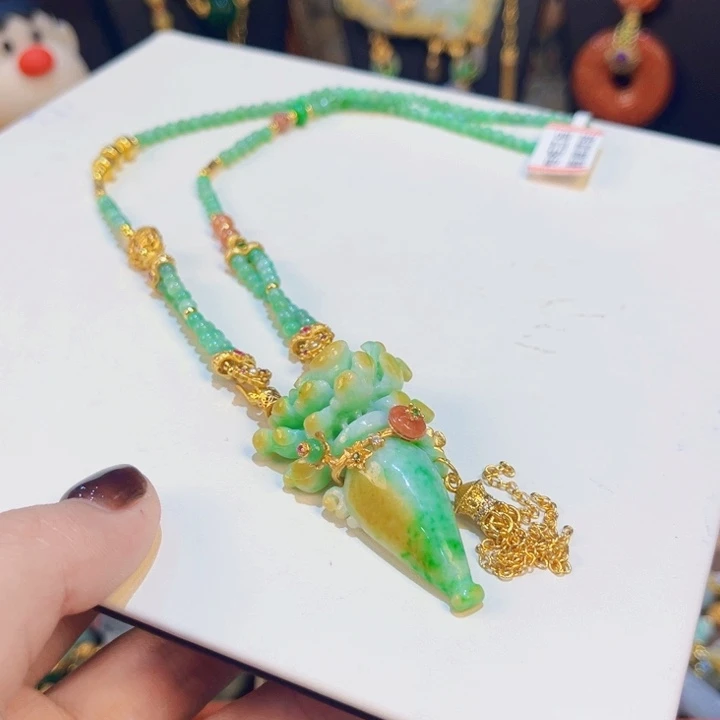 翡翠未镶嵌吊坠(赠链)平安吉祥