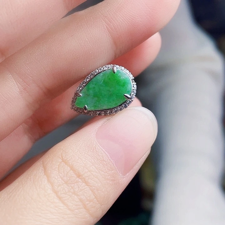 翡翠银S925镶嵌颈饰多样性