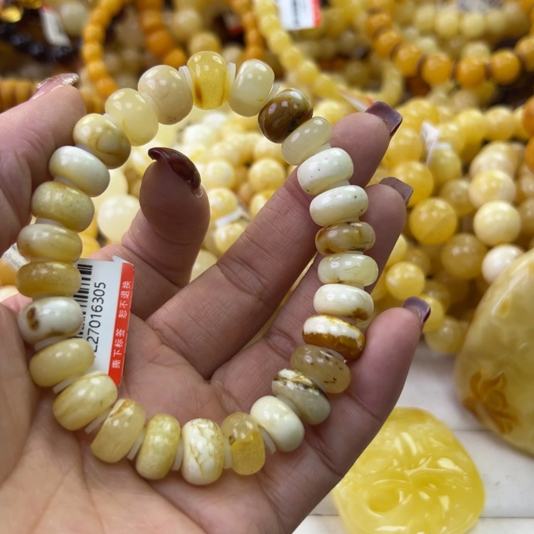 琥珀珠宝奇石未镶嵌