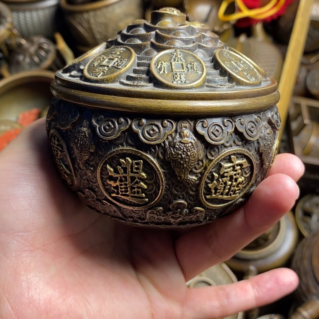 精美铜器做工精良