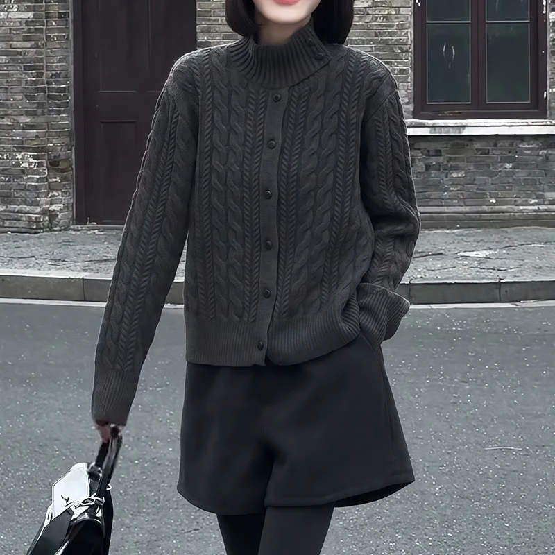 洋气秋冬时髦针织开衫2025年新款纯色百搭减龄女装休闲风个性上衣