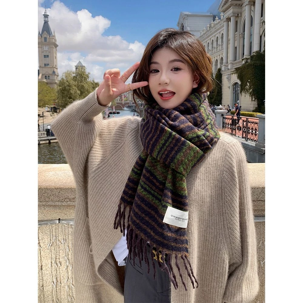 秋冬围巾新款条纹加厚复古仿羊绒流苏高级感时尚百搭保暖气质披肩