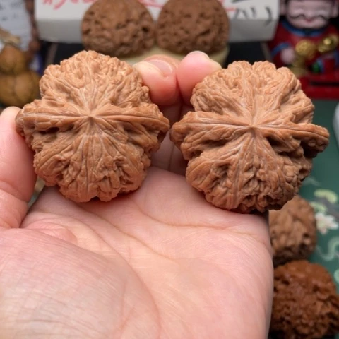 【闪购商品】把件文玩核桃48全是粗筋红皮