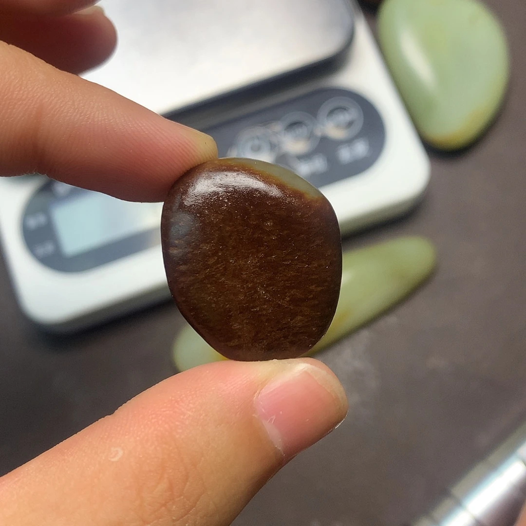 和田玉（糖玉）未镶嵌挂件