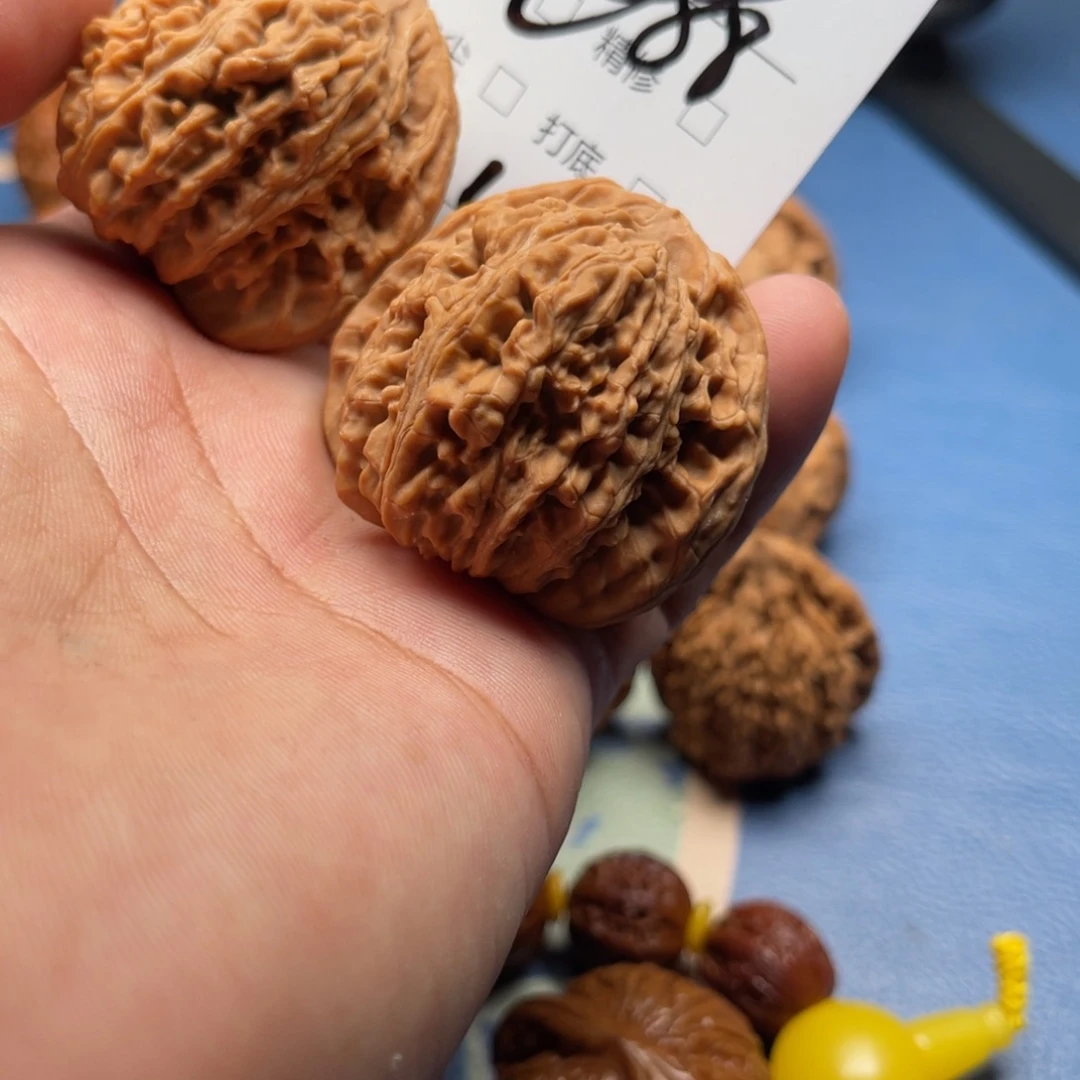 F***，文玩核桃吊坠文玩核桃