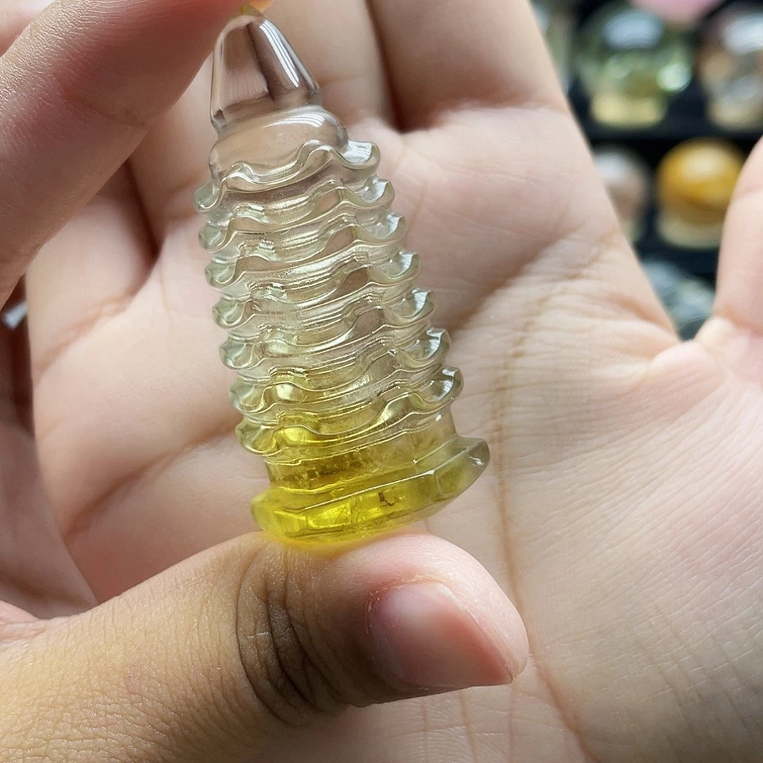 金***炫水晶未镶嵌珠宝半成品