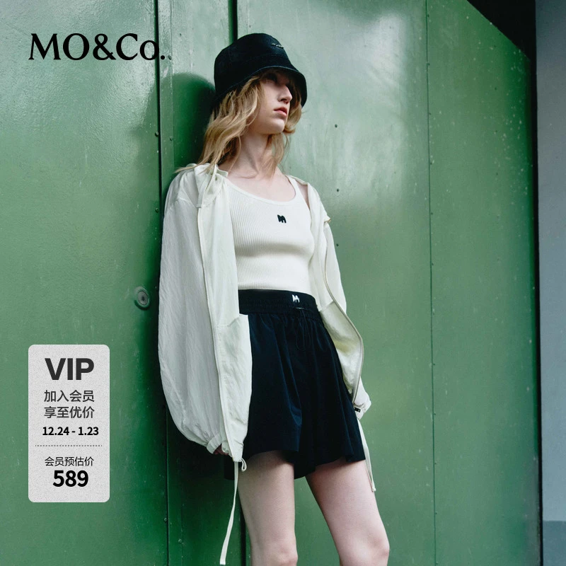 【凉感】MOCO春运动风轻量廓形连帽抽绳外套MBD1COT026