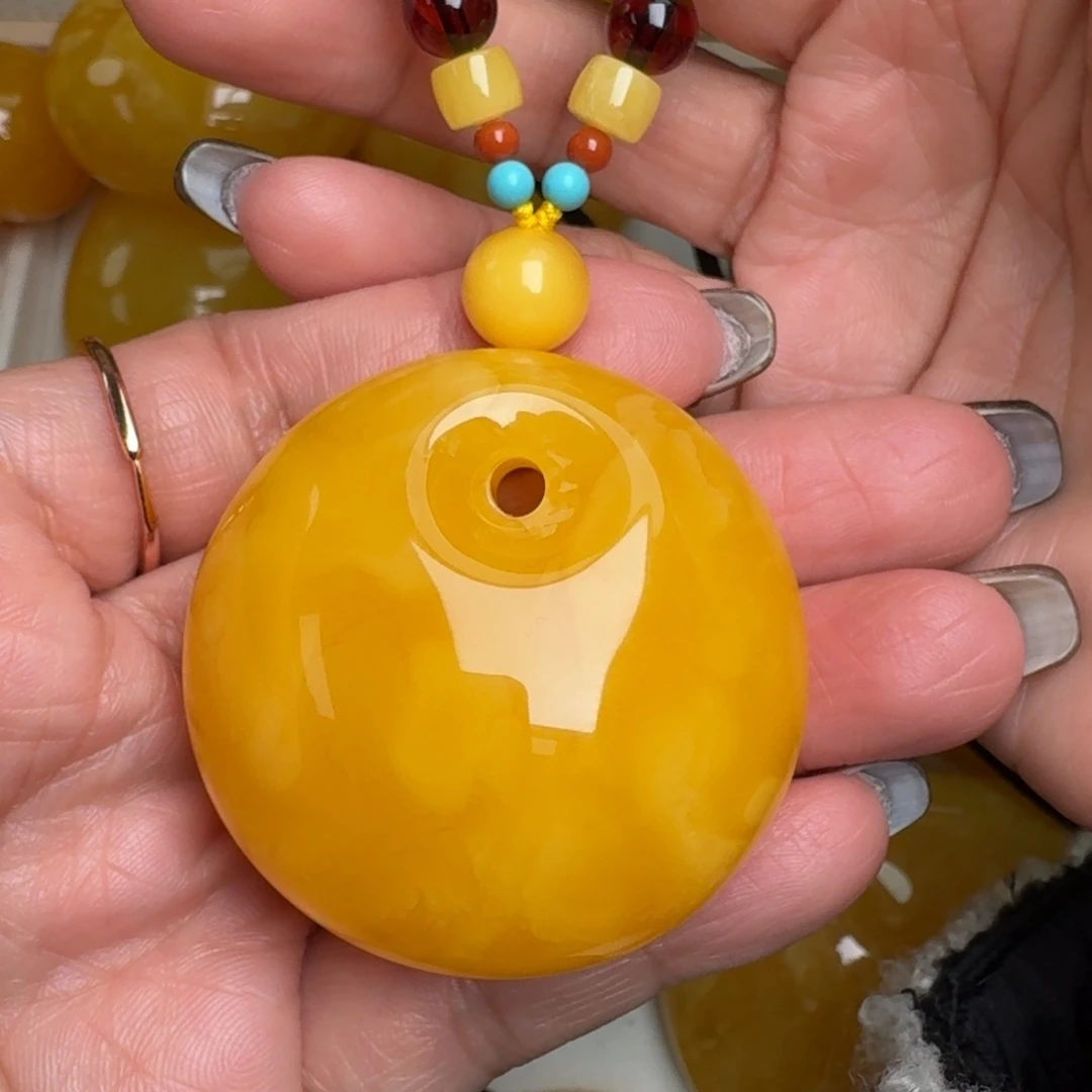 蜜蜡未镶嵌毛衣链无优化无烤色无补胶无覆膜无辐照无煮蜜