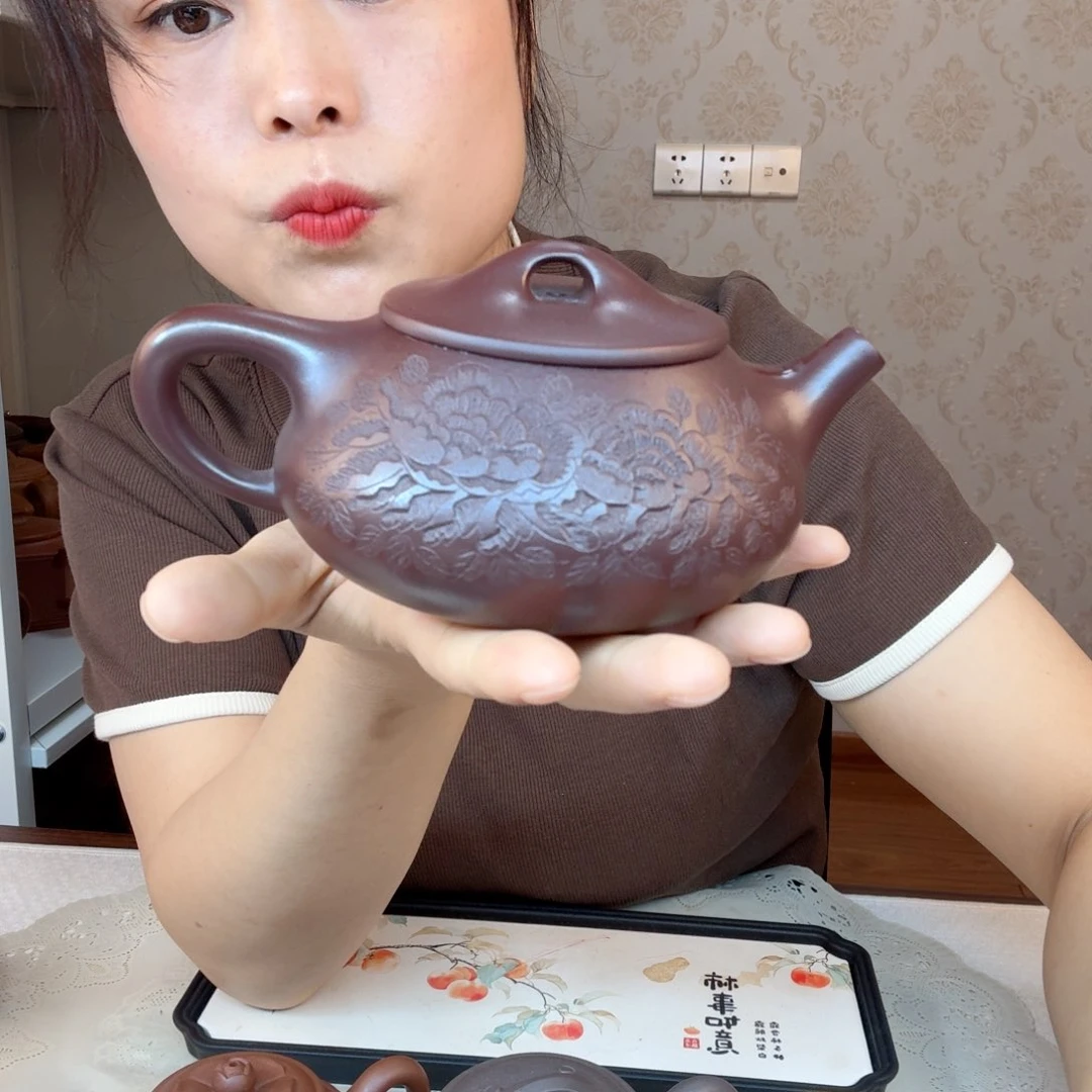 茶壶紫砂精工制作微暇