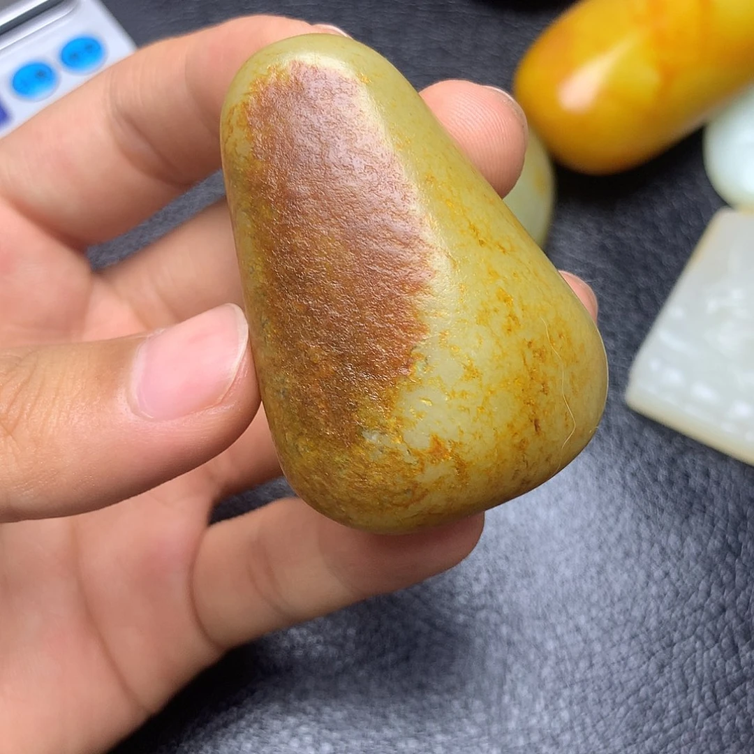 何***和田玉未镶嵌挂件