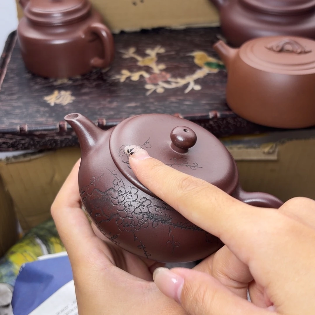 甄选宜兴本土紫砂壶