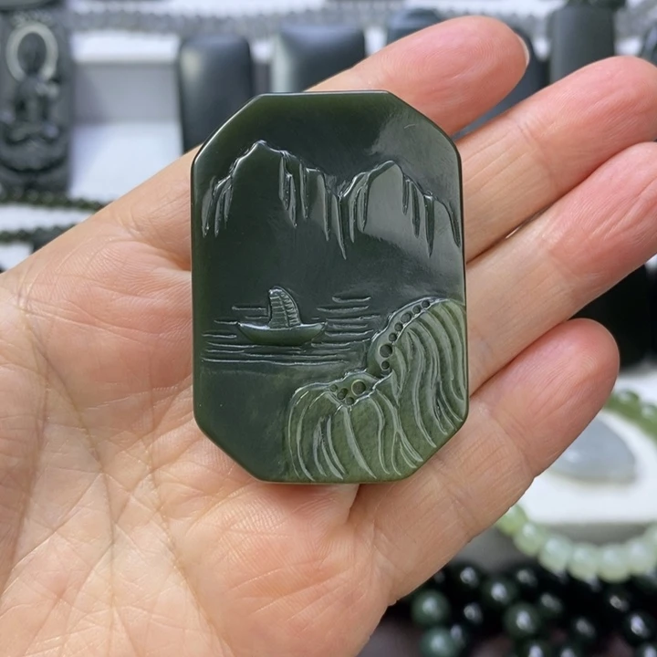 和田玉未镶嵌挂件