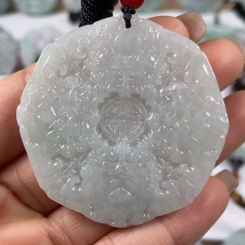 翡翠颈饰未镶嵌仿古饕餮福利