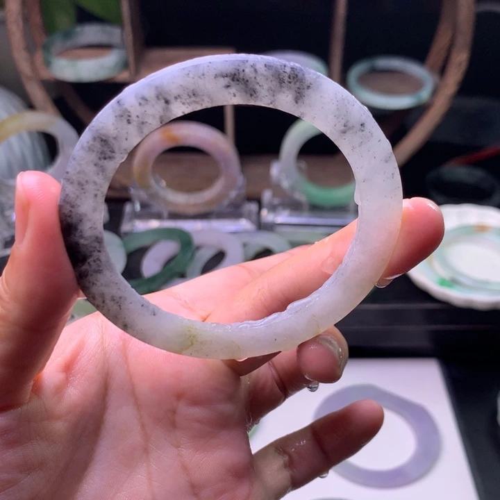 未镶嵌翡翠定制翡翠