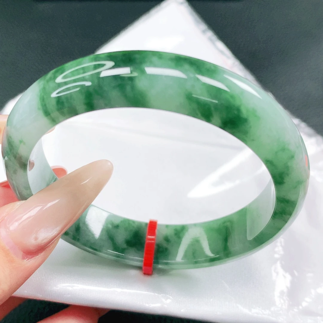 翡翠未镶嵌手镯56