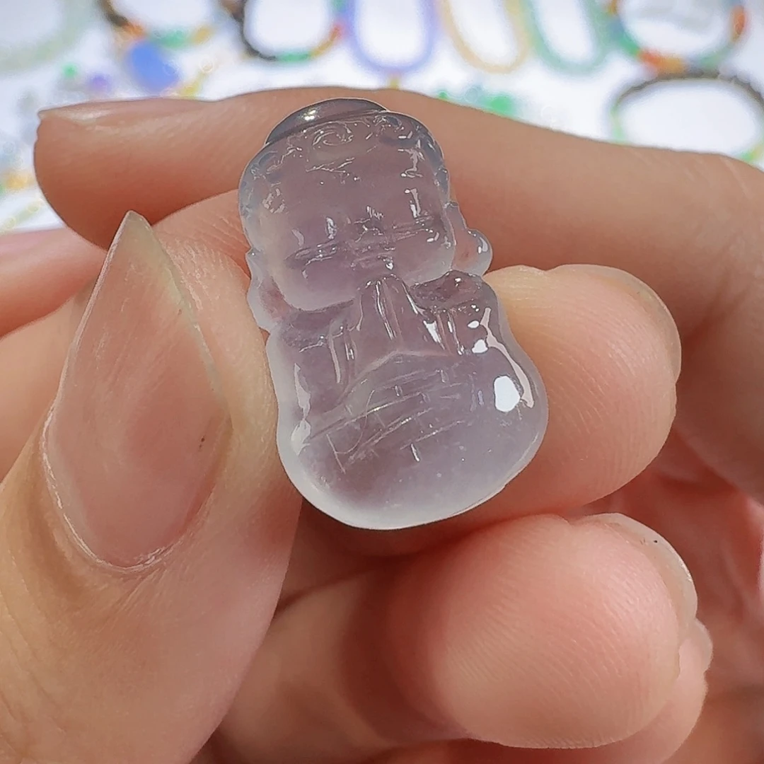 翡翠颈饰未镶嵌宝宝佛