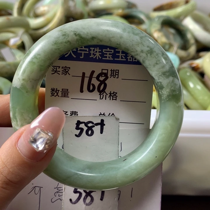 蛇纹石玉手镯未镶嵌168