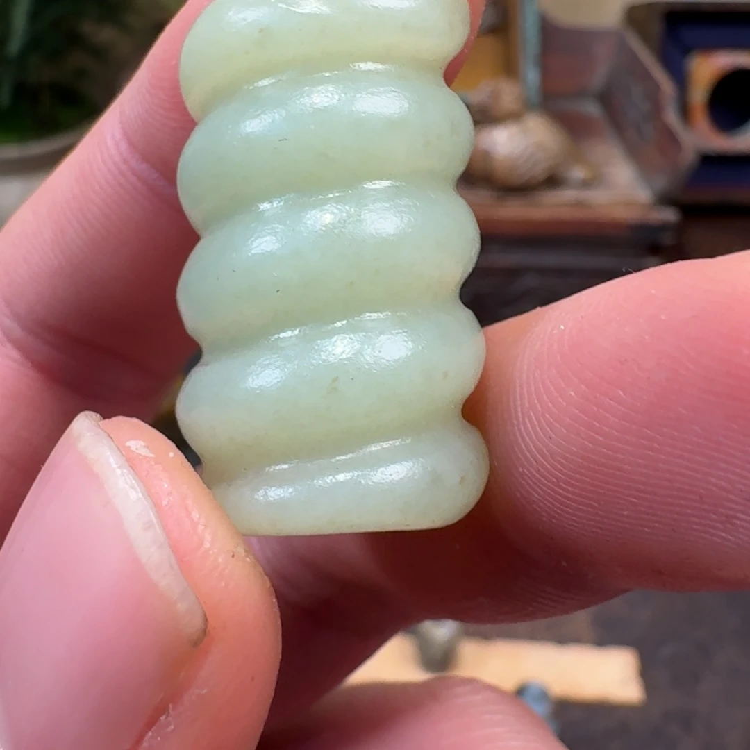 良***和田玉（糖玉）未镶嵌挂件