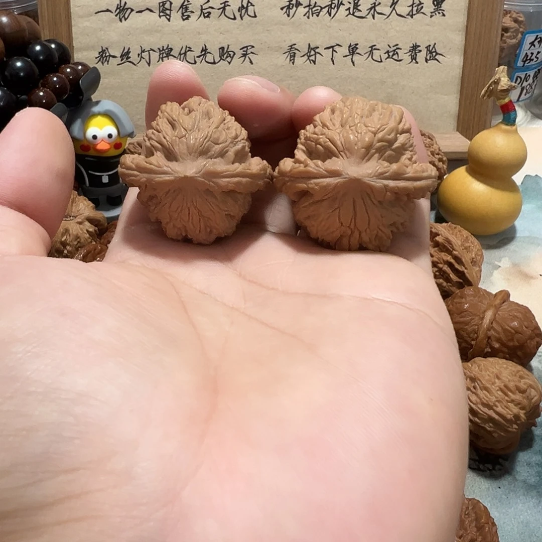 7号文玩核桃38尺狮虎兽