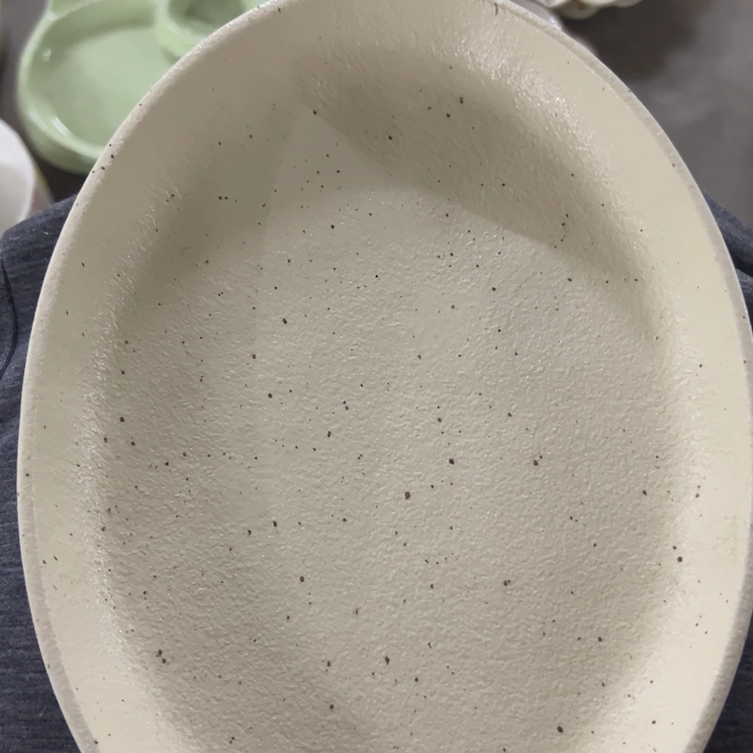 瓷微瑕香蕉苹果鱼盘一个