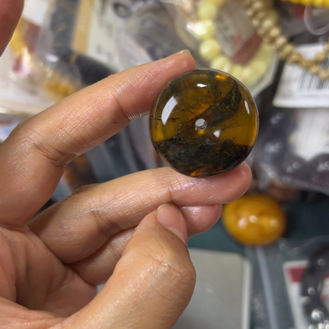 未镶嵌琥珀珠宝奇石853