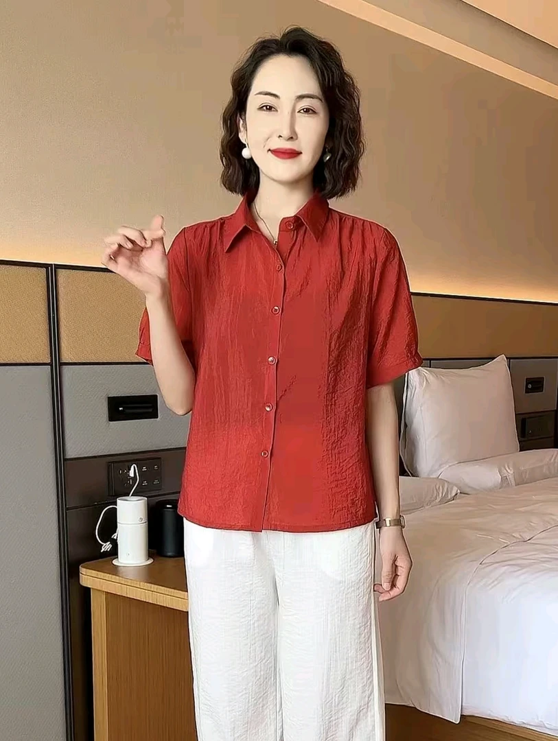 2025夏季新款中年妈妈装翻领衬衫洋气小衫宽松薄款上衣短袖开衫女